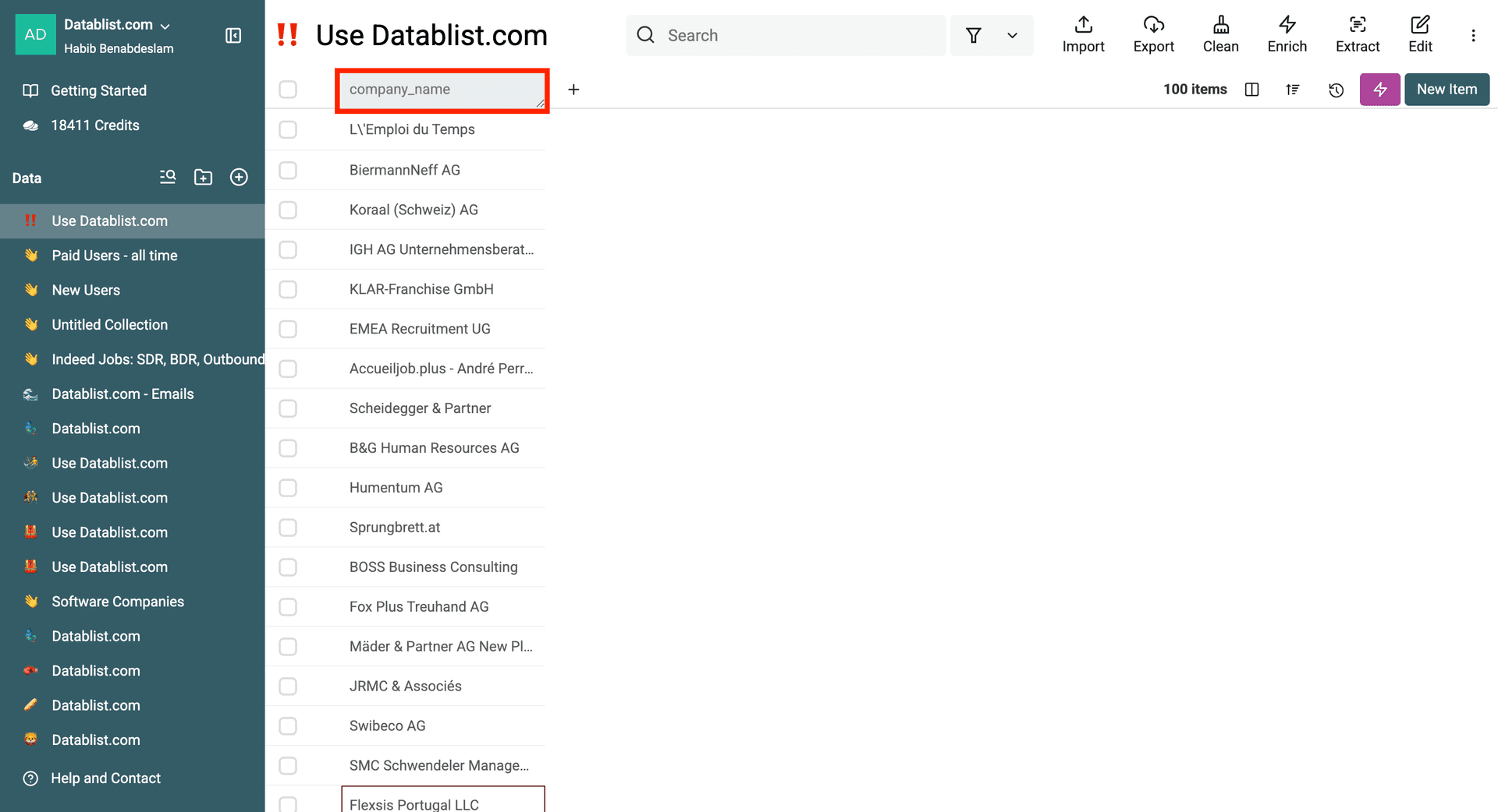 Archivo con nombres de empresa desestructurados y desordenados.